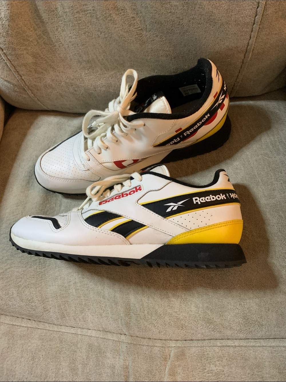 Reebok Mens Classic Leather Ripple Sneakers